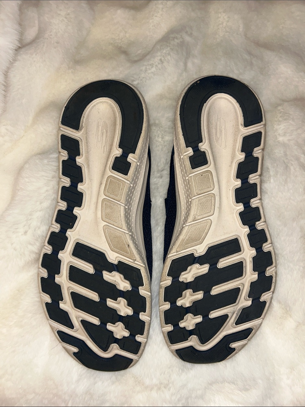 Skechers Men's Slip-On Sneakers - Picture 5 of 8